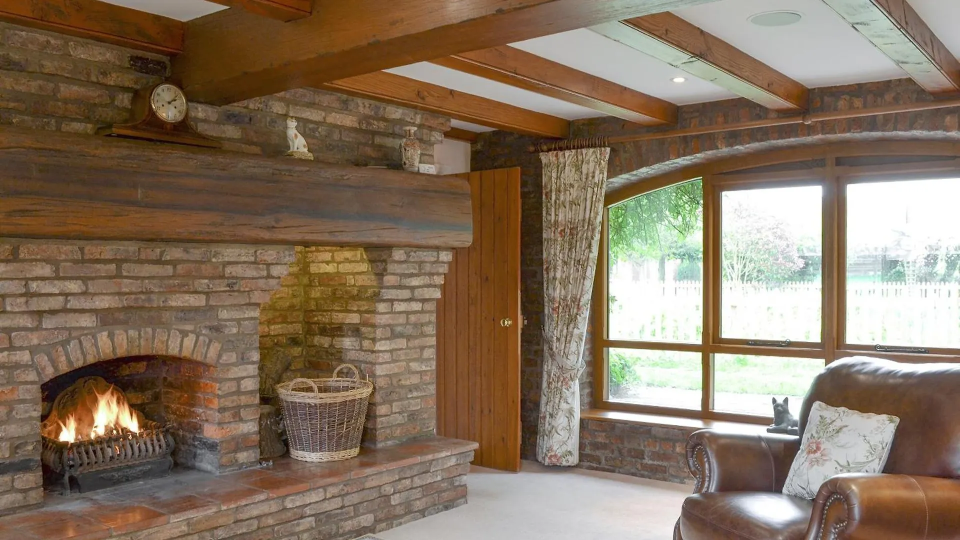 Walled Garden Lodge Ryehill المملكة المتحدة